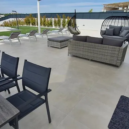 Skye Villa *